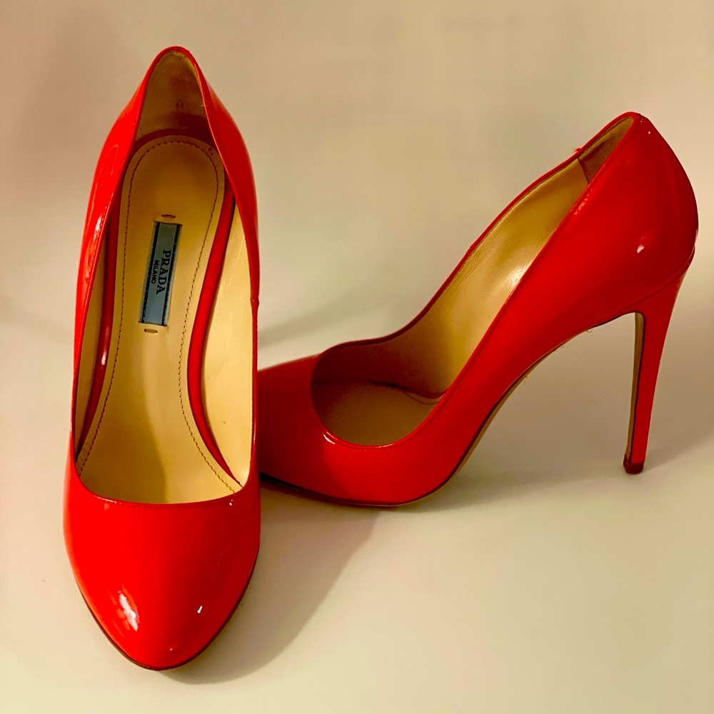 Size 39.5 PRADA Cherry Red Heels 💐excellent condition💐